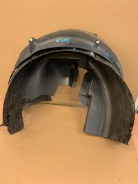 фото thumb №1, Skoda kamiq подкрылок левый задняя orginał 658810970