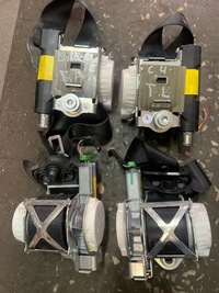 фото thumb №6, Mercedes c класс w204 рестайлинг pas ремни безопасности натяжитель оригинал комплект