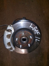 фото thumb №1, Nissan leaf поворотный кулак левая 2016