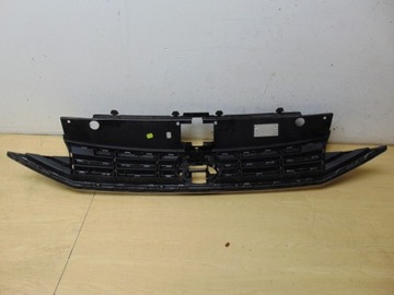 фото thumb №9, Решётка решётка радиатора vw passat b8 оригинал 3g0853653k