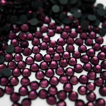 Termo Dżety Cyrkonie Ciemny Fioletowy 2mm 100szt