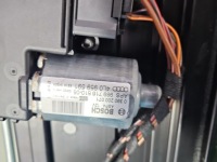 фото thumb №16, Люк audi q7 i 4l - 5d