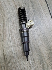 фото thumb №1, Насос-форсунка инжектор renault magnum dxi volvo fm fh 85003263