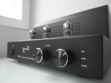 Ламповый предусилитель Dynavox TPR-1