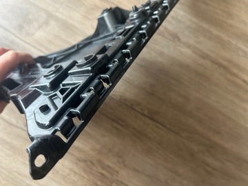 фото thumb №13, Mercedes класс e w213 sedan 2016-2020 ползун бампера левый зад оригинал