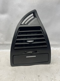 фото thumb №1, Решітка повітропровід права citroen c4 i 9646337977