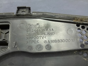 фото thumb №6, Mercedes b w245 панель под лобовым стеклом верхний a1698300013