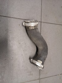 фото thumb №1, Шланг интеркулер audi a6 c6 3.0 tdi 4f0145709j