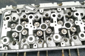 фото thumb №11, Головка двигателя audi a4 avant 8w5, b9 04l103373e 2.0l дизель 2017