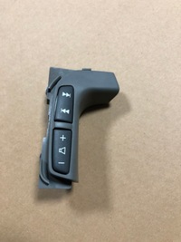 фото thumb №1, Перемикач керма аудіо volvo s80