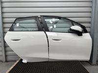 фото thumb №1, Bmw 2 u06 дверь правый перед a300