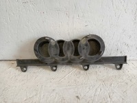 фото thumb №1, Решётка радиатора решётка радиатора решётка радиатора кронштейн na эмблема audi q8 s-line 4m8 18-