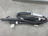 фото thumb №1, Peugeot 5008 ii 2018 r. 1.6 thp шторка безпеки права