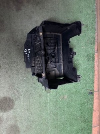 фото thumb №1, Trafic iii корпус акумулятор 244310005r 244970004r