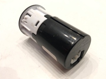 фото thumb №3, Гніздо usb hyundai i20 iii 96125-q0500