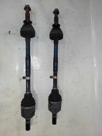 фото thumb №1, Привідний вал задня права ліва maserati ghibli sq4 3.0 2017