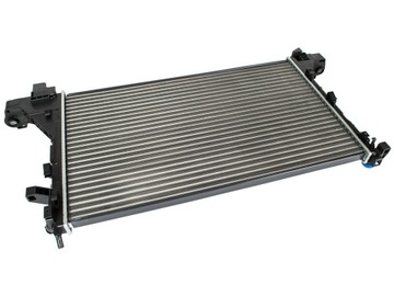 фото thumb №3, Радиаторов воды renault master 3 iii nv400 2,3 dci