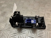 фото thumb №6, Peugeot 5008 ii 2017 кнопка відкривання кришки багажника