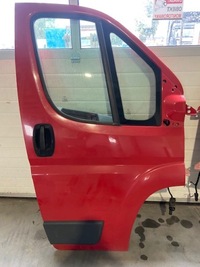 фото thumb №1, Ducato jumper boxer двері праві передні червоний