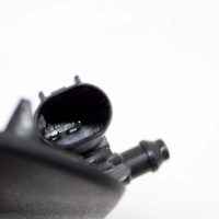 фото thumb №5, Audi q5 sq5 2015 насадка розпилювача скло передньої / лобове