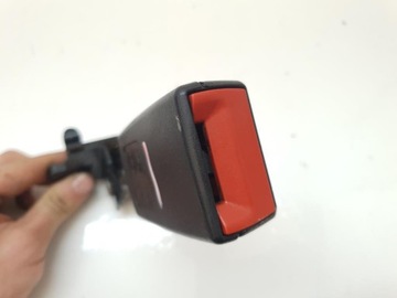 фото thumb №4, Застібка ременів зад opel vectra c