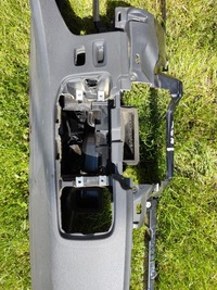 фото thumb №3, Volvo s60 13- панель консоль капот uk