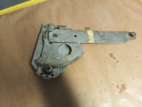 Opel commodore a купе rekord c механизм подъёма стекло задний  правый #949 в Украине, фото thumb