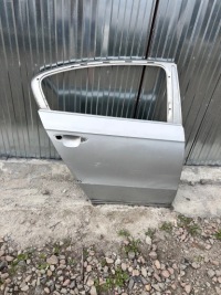 фото thumb №1, Двері задні праве vw passat b7 sedan