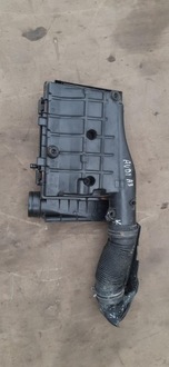 фото thumb №5, Корпус фільтра повітря 1.4tsi audi a3 8v 04e129611g