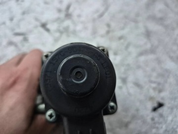 фото thumb №5, Клапан egr 1s7g-90475-ag ford focus mk2 mazda 3 1.8 16v