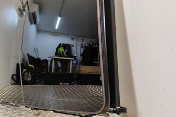 фото thumb №10, Люк nissan x-trail t32_ 7711181 1.6l бензин 120kw 2016