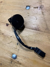 фото thumb №1, Датчик температури інтер'єру range rover p38 btr0909