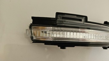 фото thumb №6, Vw touareg iii поворотник зеркало правый 760949102