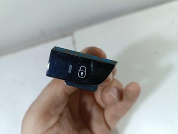 фото thumb №3, Кнопка блокування замка двері citroen c4 picasso ii 9678101077