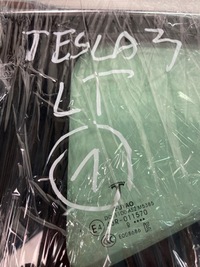 фото thumb №8, Скло кузовна ліва tesla 3