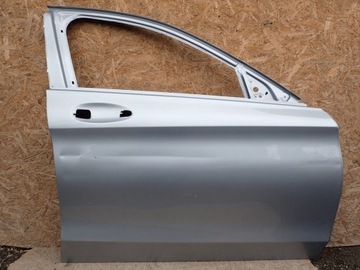 фото thumb №1, Двері праві передні перед mercedes c клас 205