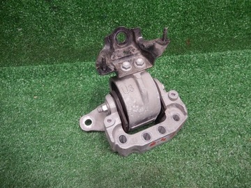 фото thumb №1, Лапи подушка двигателя toyota rav4 v 2020 2.5 гибрид