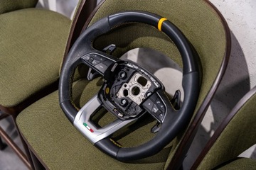 фото thumb №5, Оригінальна кермо lamborghini urus кермо пелюстки оригінал 2018 -