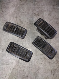 фото thumb №1, Решітка обдув renault traffic