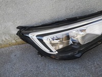 фото thumb №3, Opel crossland x 17- фара правый обычный led