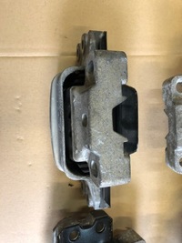 фото thumb №7, Audi a3 8p 1.6 кронштейн подушка коробки 1k0199555l