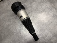 фото thumb №5, Амортизатор пневматический audi q7 q8 touareg 4mn616039g