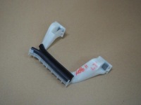 фото thumb №1, Направляющая стекло дверь левый задняя peugeot 208 ii 9823207280