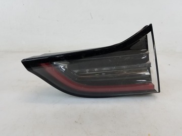 фото thumb №9, Лампа зад w крышка багажника tesla модель 3