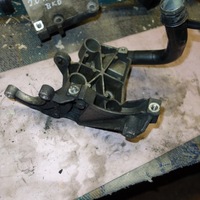 фото thumb №1, Кронштейн насоса підсилювача audi q7 4l 059145169aa 3.0l дизель 171kw 2007