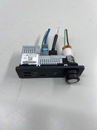 фото thumb №2, Разъём usb land rover range rover sport l494 fw9319e110ad