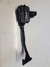 фото thumb №1, Discovery sport l550 замок заливної пального