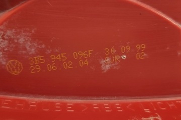 фото thumb №8, Лампа права задня vw passat b5 3b2 3b5945096f 1.9l дизель 81kw 1999