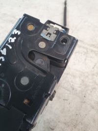 фото thumb №15, Замок дверь правый перед оригинальный номер 3d1837016 seat toledo iii 05r.