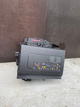фото thumb №1, Renault trafic iii корпус акумулятора основание 244465670r 244460003r